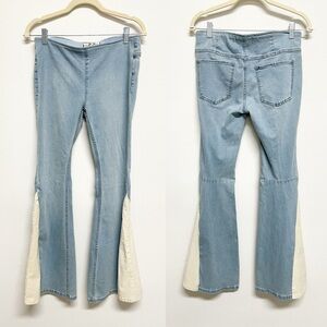 We The Free Womens Light Wash Cream Colored Velvet Panel Penny Pull On Flare